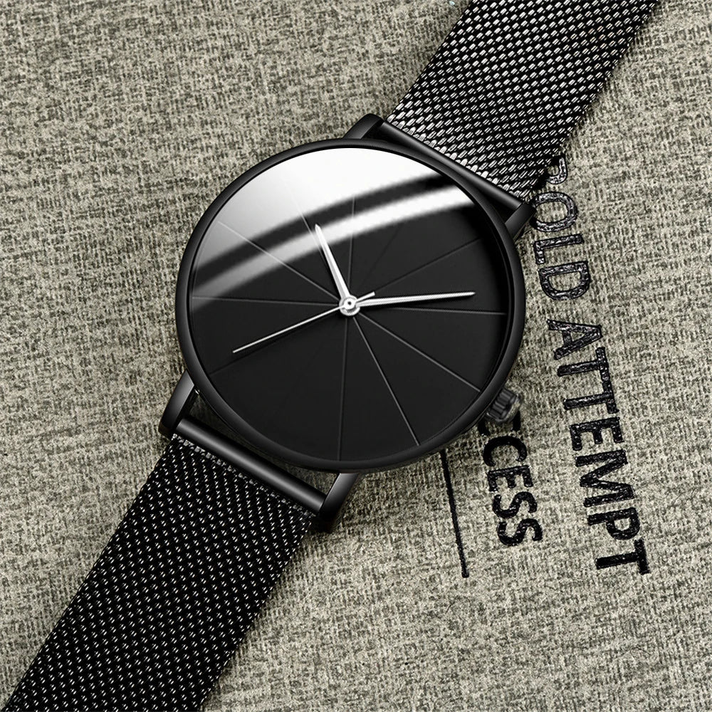 Minimalist Men's Fashion Watch - Ultra Thin Quartz Timepiece