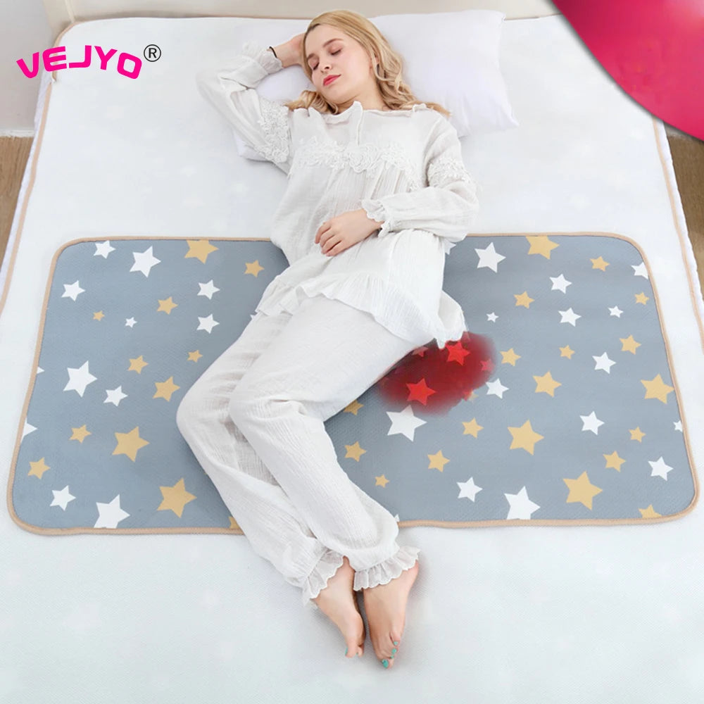 Women’s Waterproof Reusable Menstrual Pad Mattress Cover