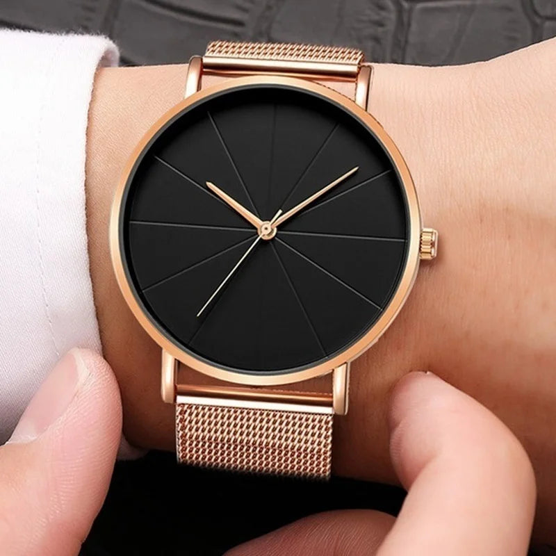 Minimalist Men's Fashion Watch - Ultra Thin Quartz Timepiece