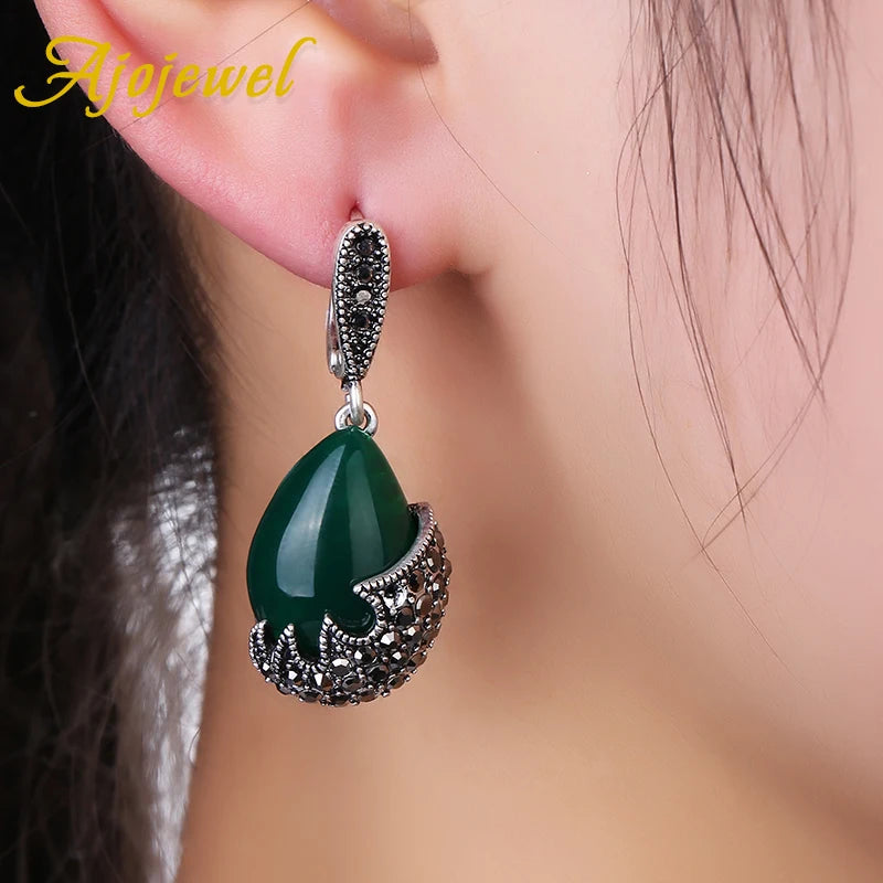 Ajojewel Waterdrop Green Stone Vintage Jewelry Set – Elegant Black Rhinestone Earrings, Necklace &amp; Ring for Women