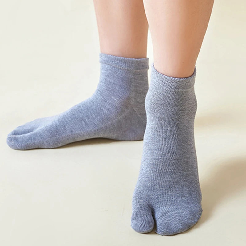 Cotton Tabi Two-toed Socks