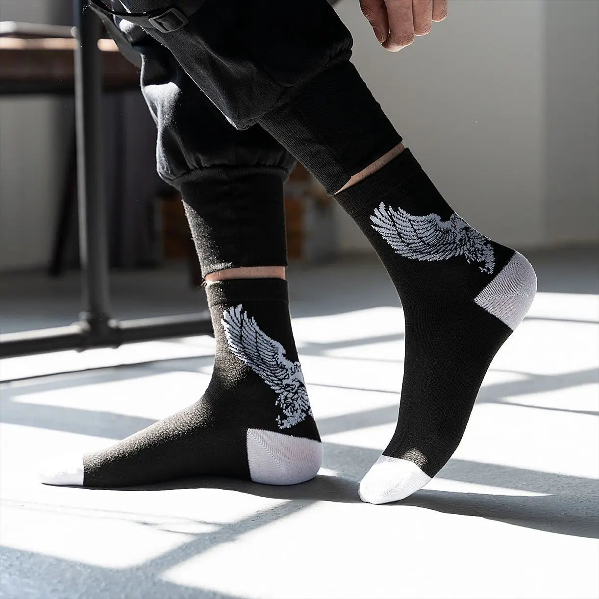 Men White Black Short Funny Animal Skateboard Socks