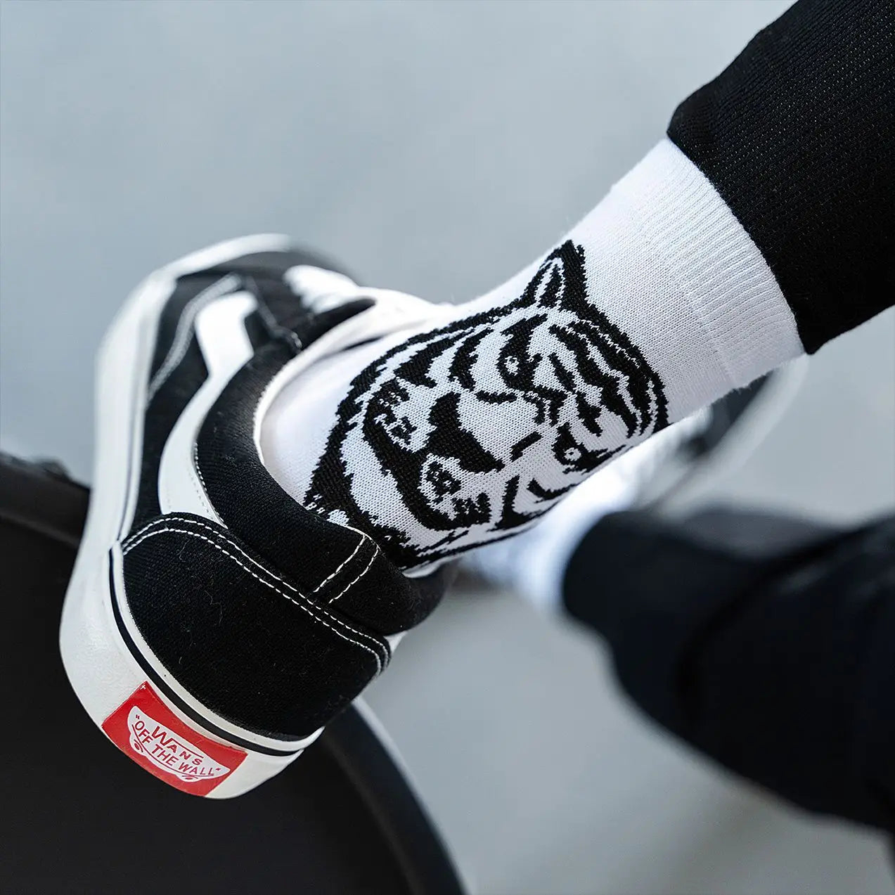 Men White Black Short Funny Animal Skateboard Socks