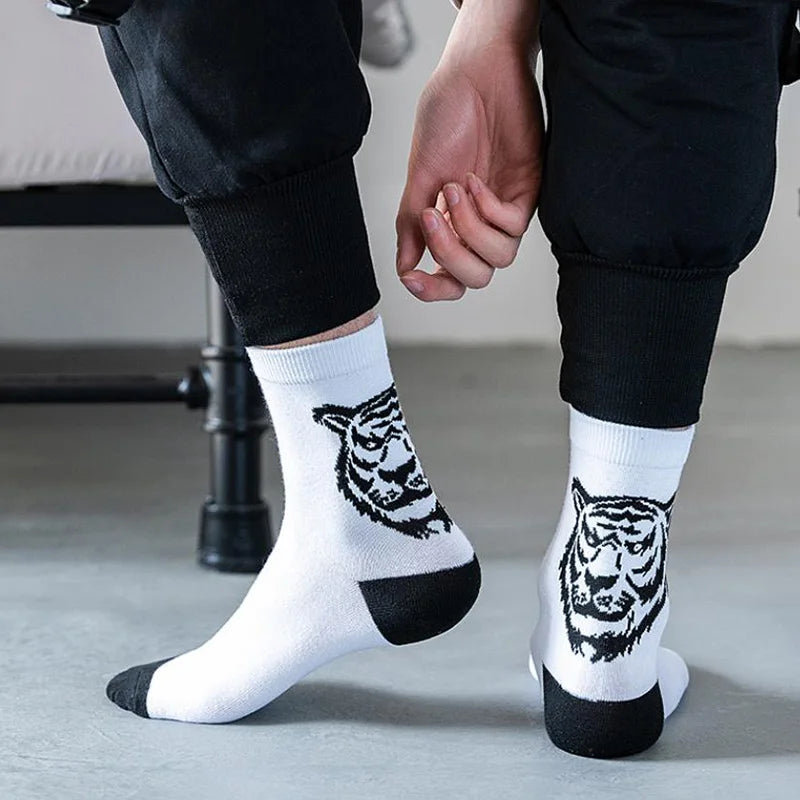 Men White Black Short Funny Animal Skateboard Socks