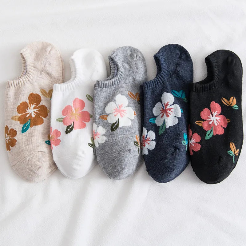 5 Pairs Women Cotton Floral Socks – Soft & Breathable