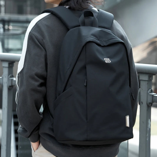 Men's Lightweight Backpack | 15.6-Inch Laptop Bag