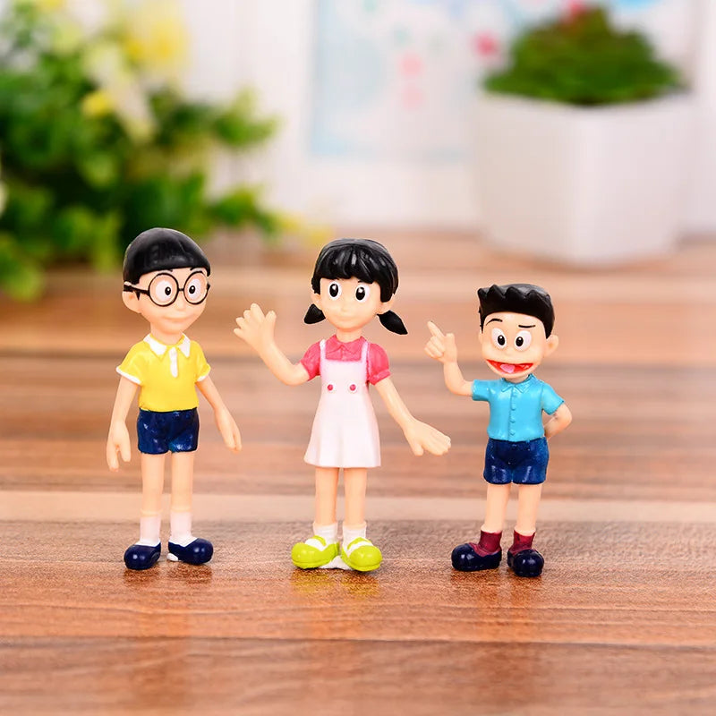 5 pcs Doraemon Family Portrait Action Figures