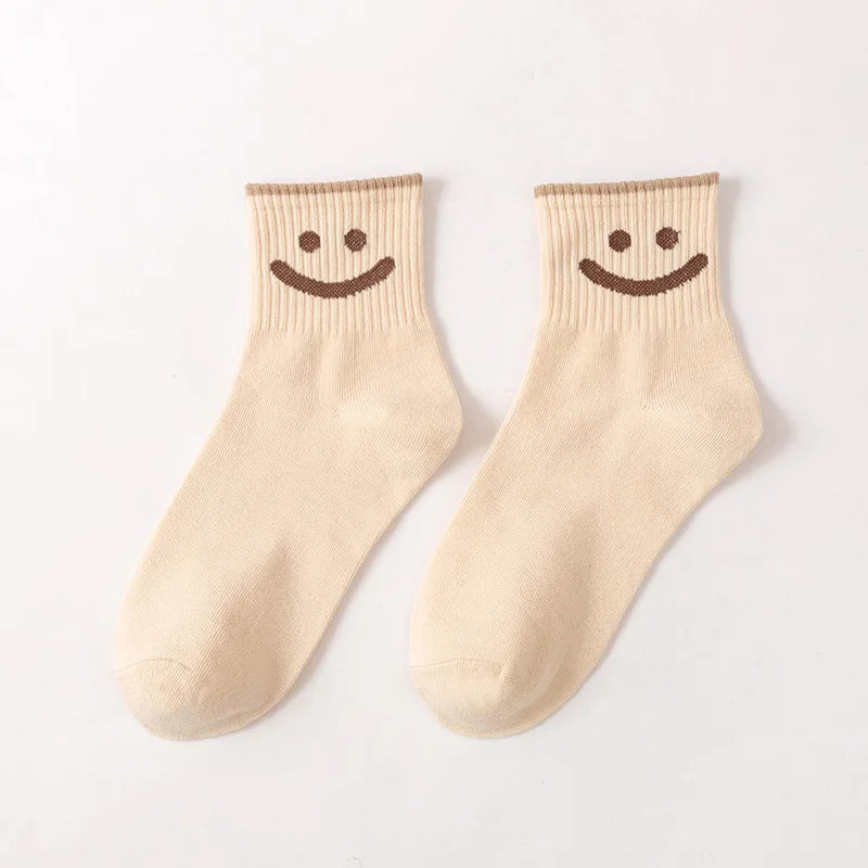 Female Smiling Face Casual Girl Middle Tube Socks