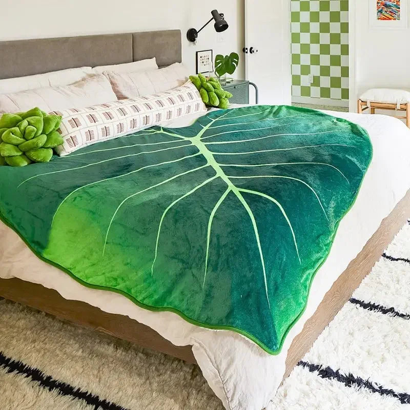 Super Soft Giant Leaf Blanket | Gloriosum Plant Design