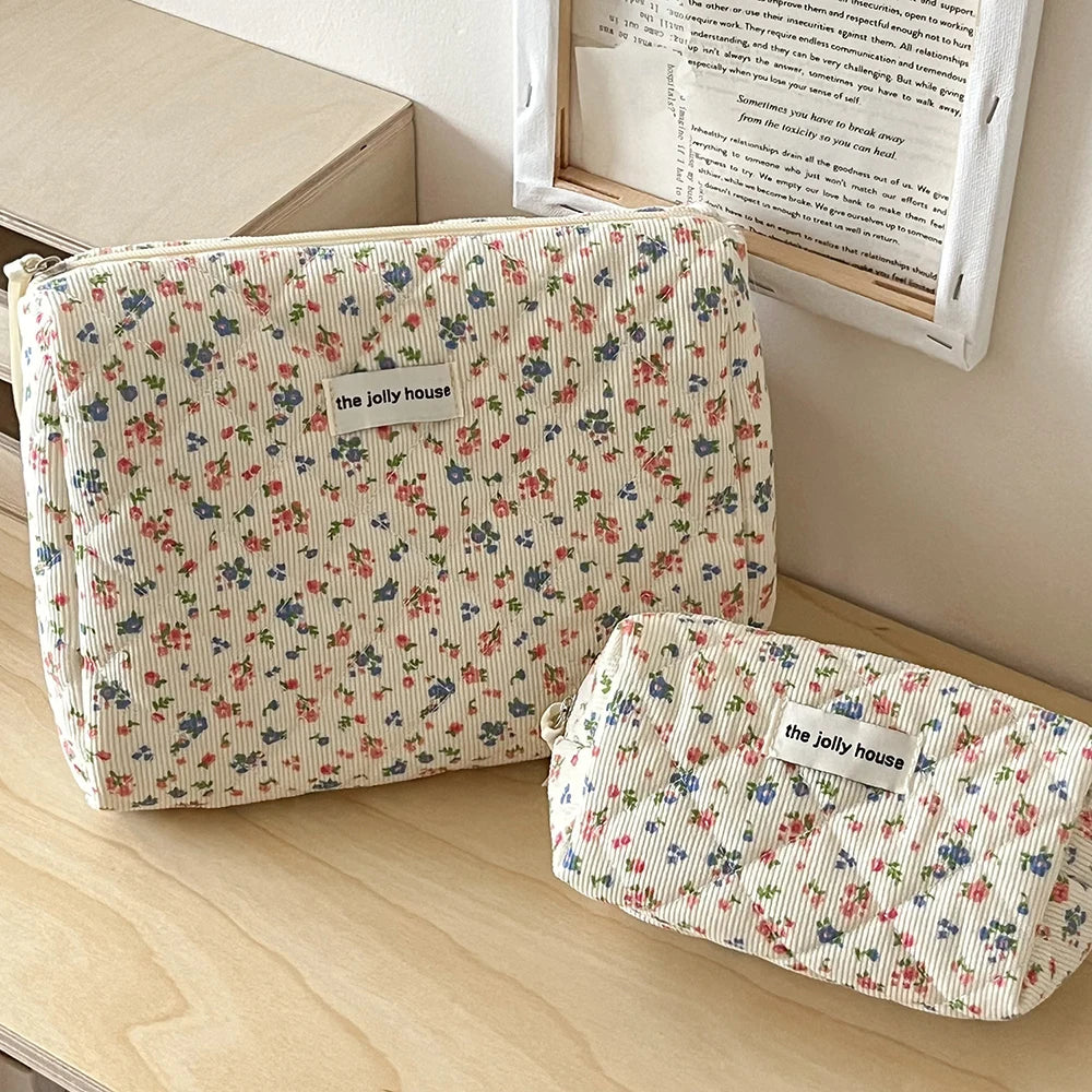 Vintage Floral Makeup Bag for Women – Cotton Tote Travel Organizer