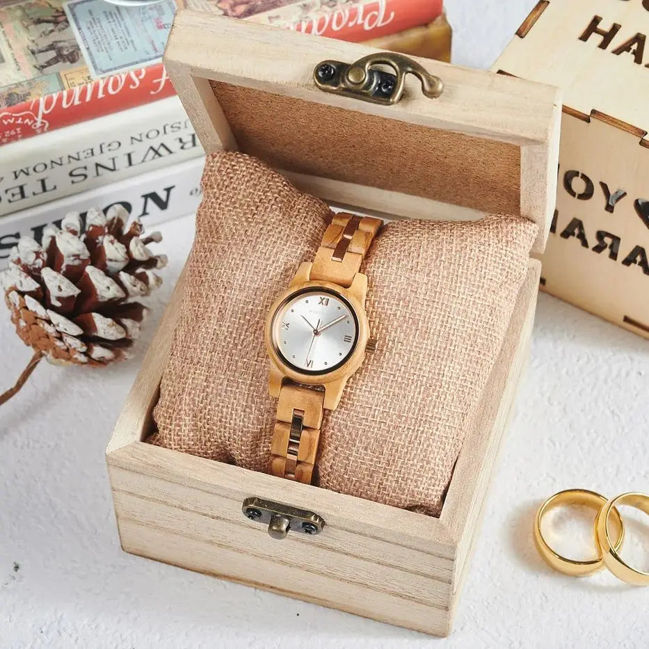 Elegant Women's Wooden Quartz Watch with Gift Box