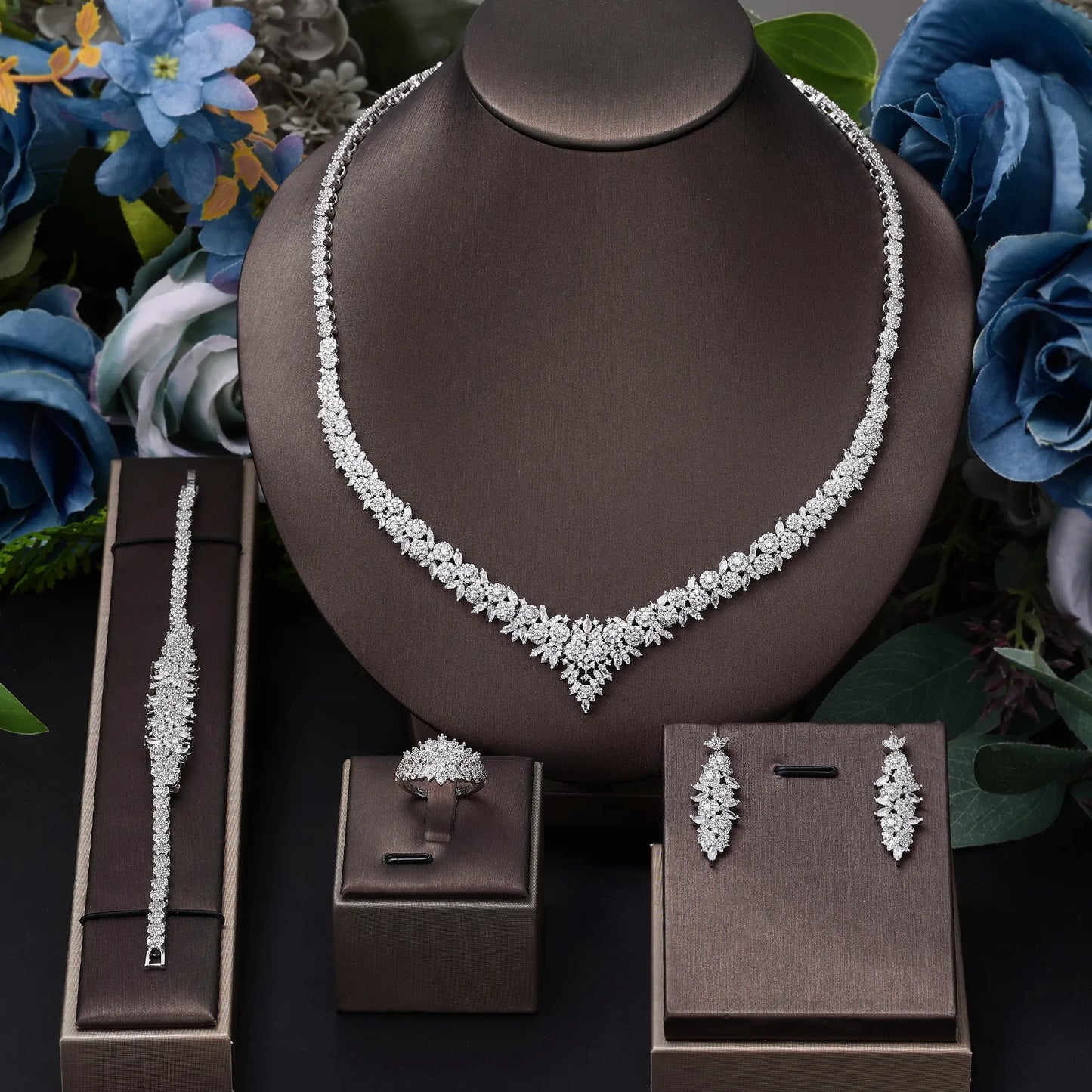 Luxury 4-Piece Zirconia Women's Party Jewelry Set