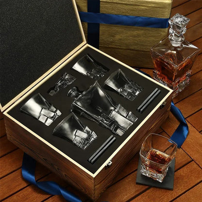 Whiskey Decanter Set with Wood Box – Diamond Shape, 4 Glasses