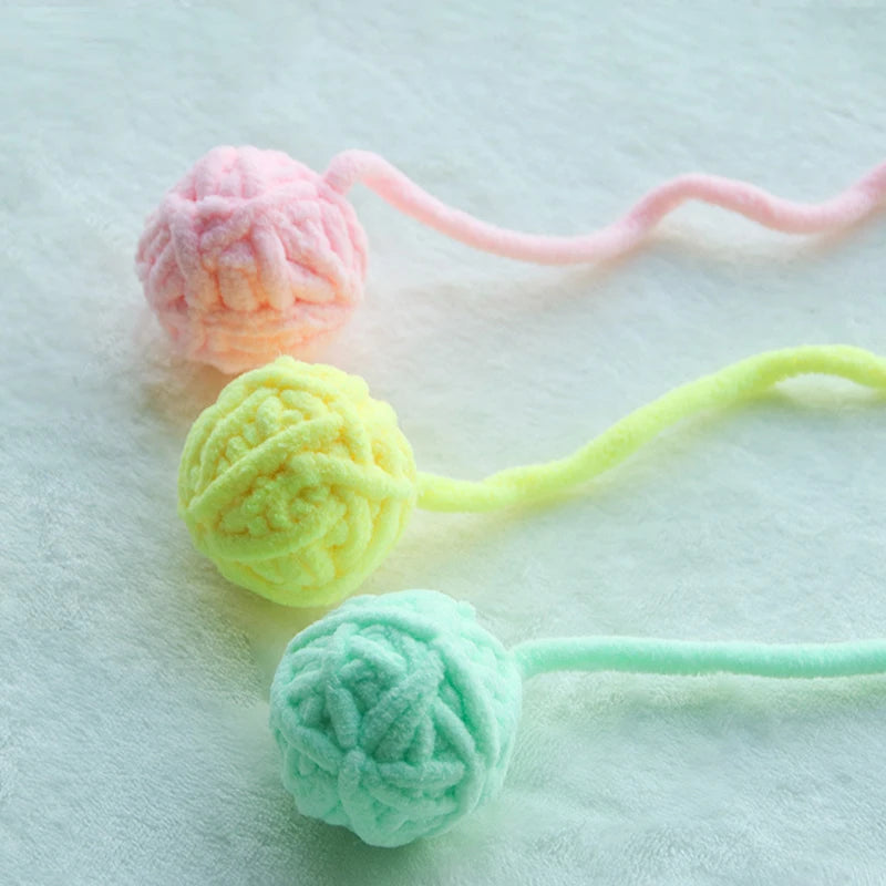 Colorful Yarn Balls with Bell for Cats – Interactive Chew Toy