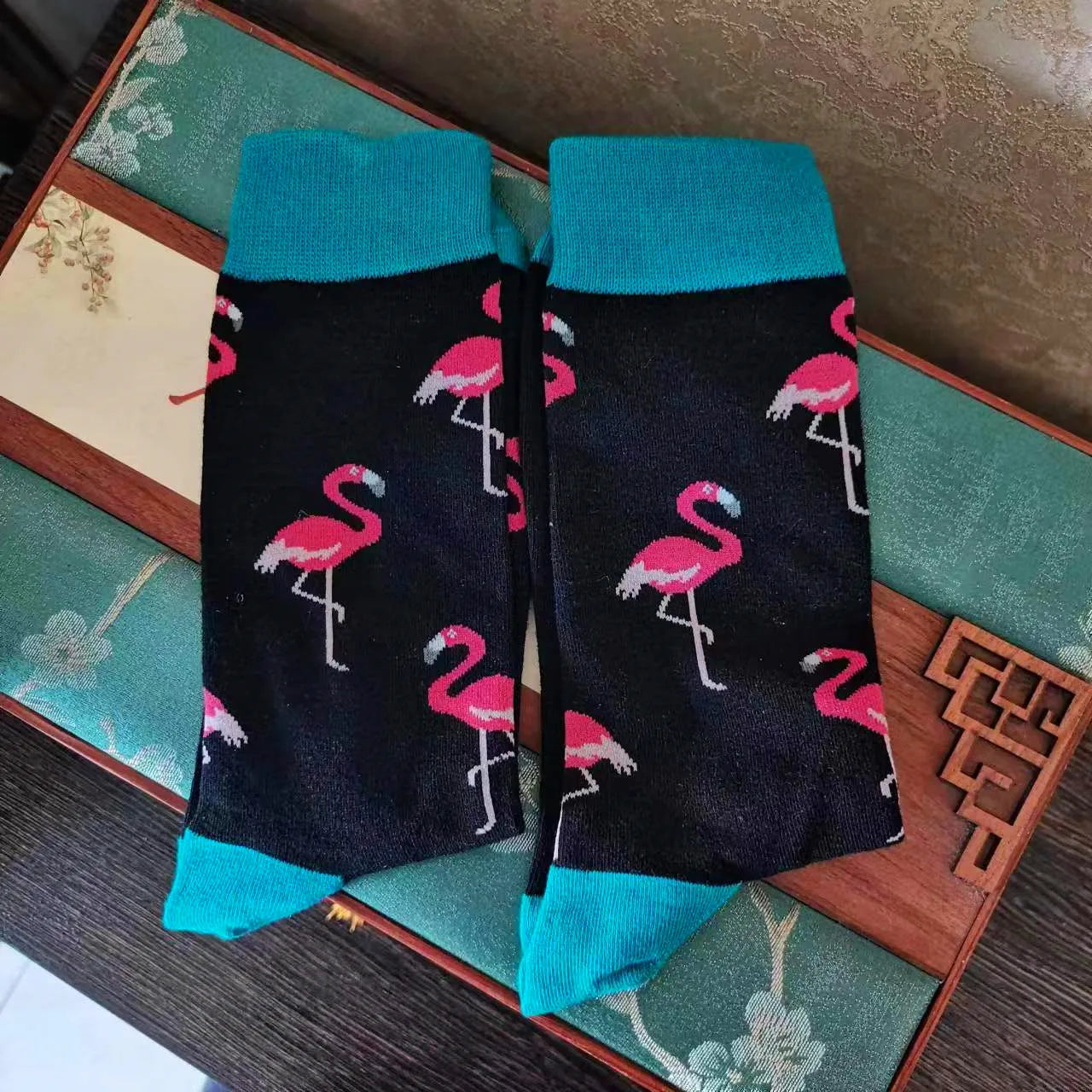 Funny Flamingo Pattern Cotton Crew Socks for Men - Stylish & Comfortable