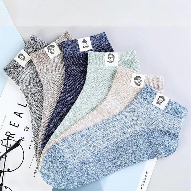 5 Pairs Men Breathable Cotton Socks – Lightweight