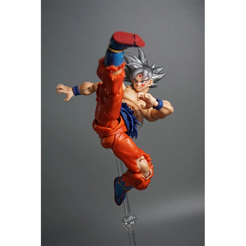 SHF Dragon Ball Ultra Instinct Goku Action Figure Toy