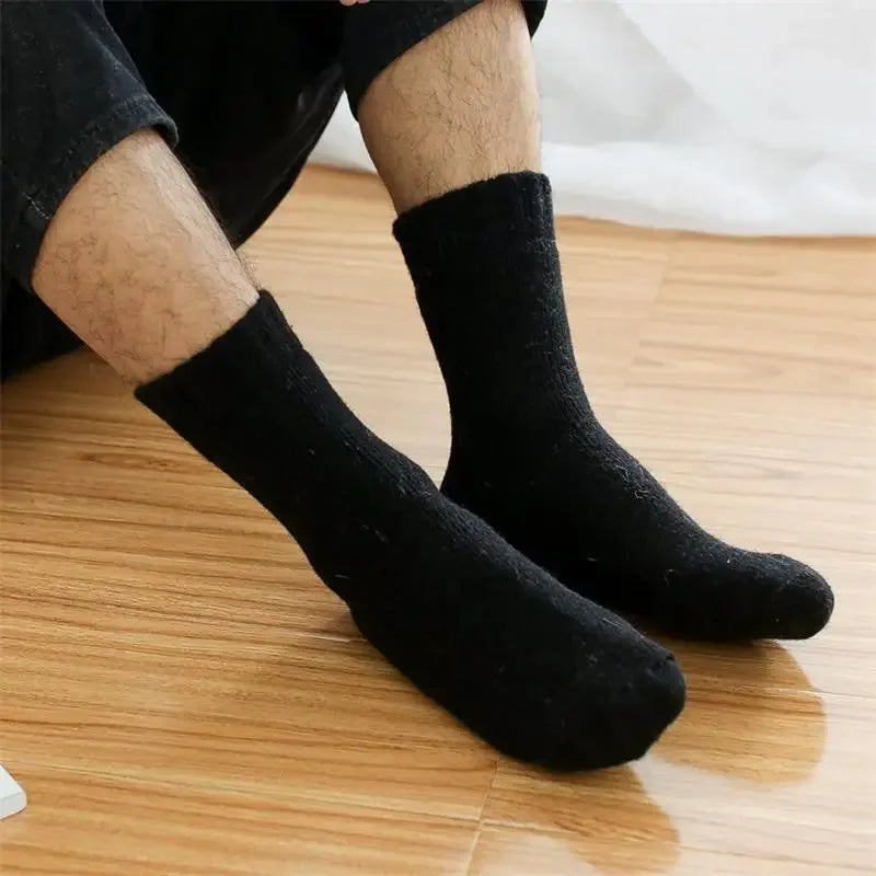 3 Pairs Men’s Wool Thermal Socks – Warm & Comfortable