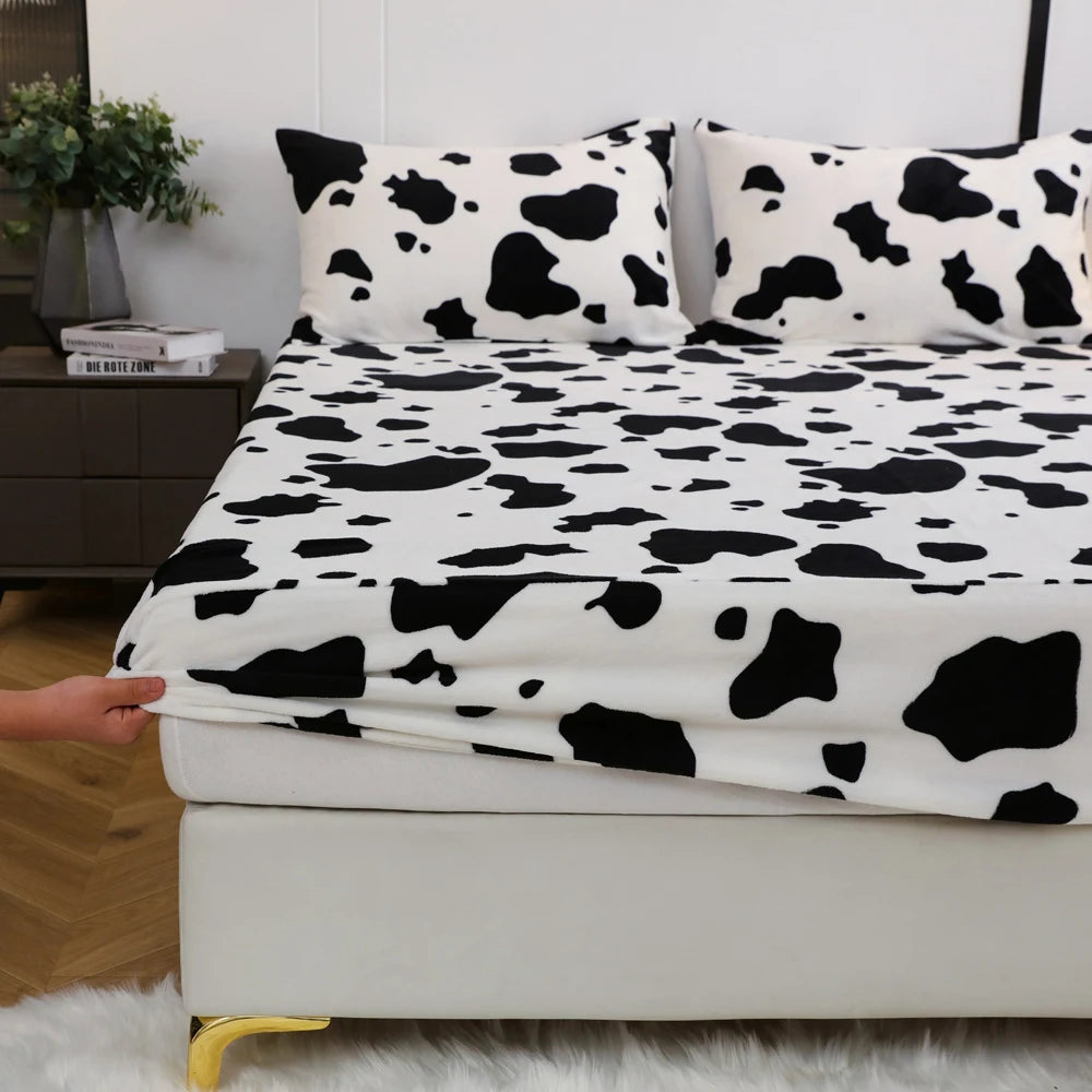 Cow Pattern Milk Velvet Flannel Fitted Sheet | Soft Elastic Mattress Cover