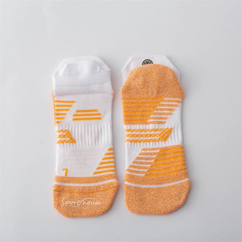 Sweat breathable non-slip short sports socks