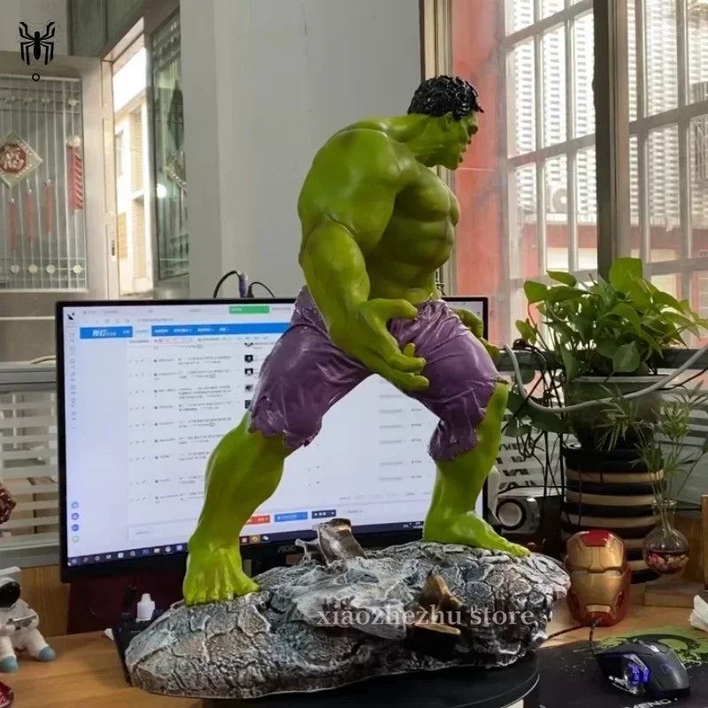 Limited Edition 24cm Hulk Action Figure