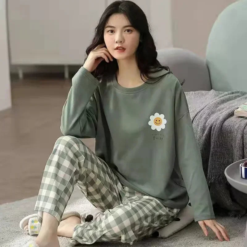 Women's Plus Size Long-Sleeve Pajama Set