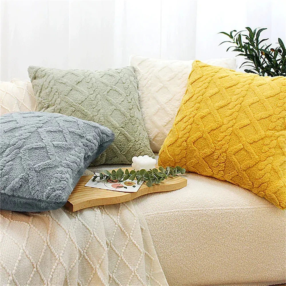 Throw Pillow Cover – 50x50cm Soft Plush Faux Wool for Sofa