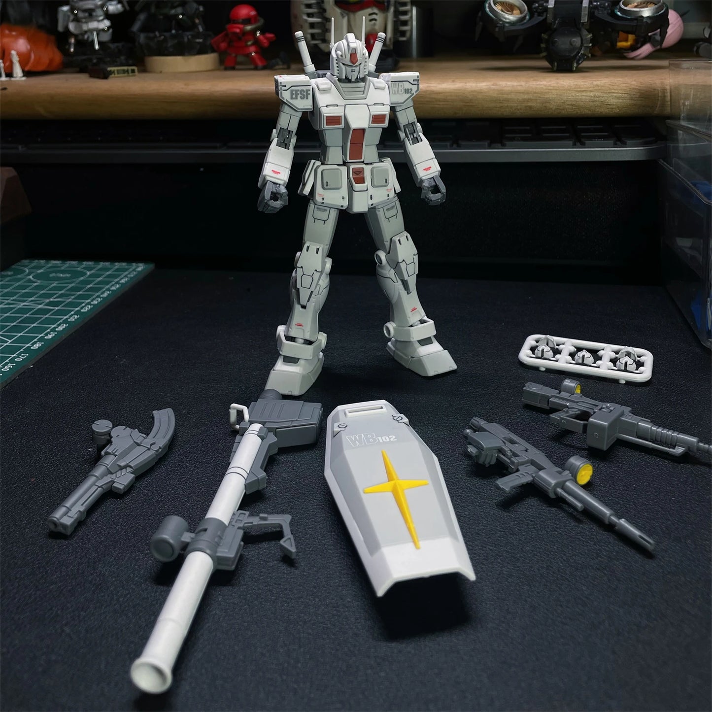 Mecha Robot Plastic Model Toy