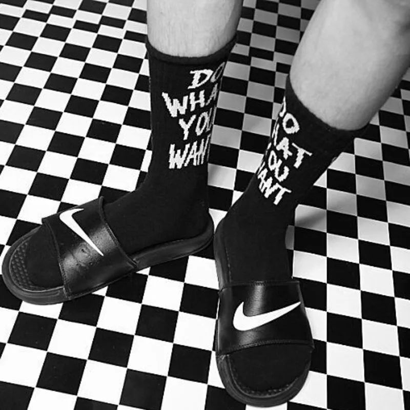 High Quality Black & White Casual Socks