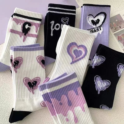 7 Pairs of Women's Purple Heart Pattern Socks