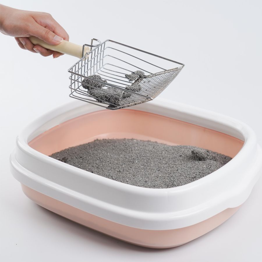 Cat metal litter scoops filter small feces Litter filters Oversized dog litter scoops can cope with different sizes of feces small and large holes The new design of litter scoops Wooden handles